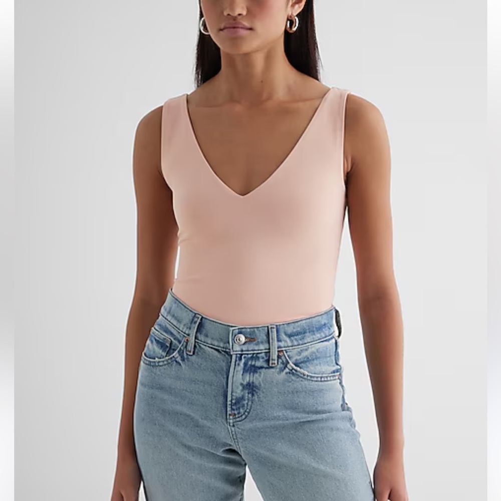 Express Body Contour High Compression Double V-Neck Bodysuit